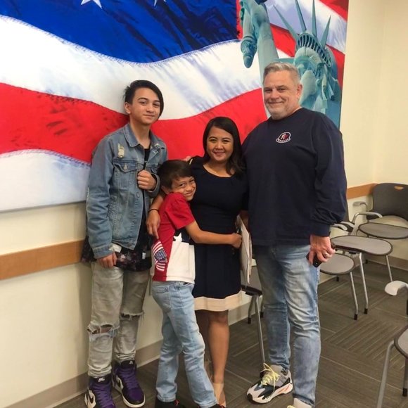 Meet your Posher, Jasmin - Picture 3 of 11